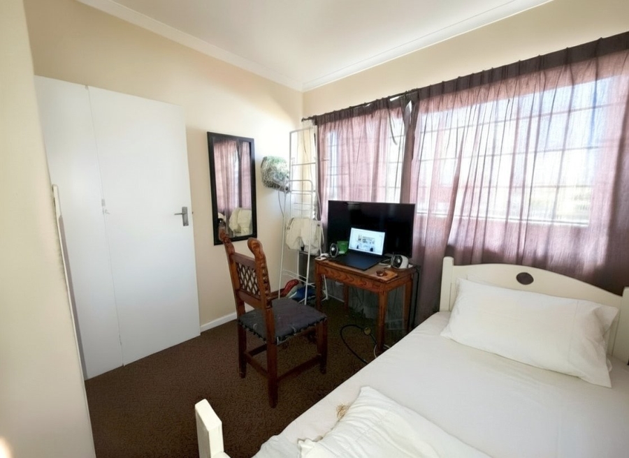 2 Bedroom Property for Sale in Table View Western Cape